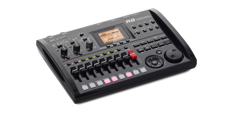 Zoom_R8_800